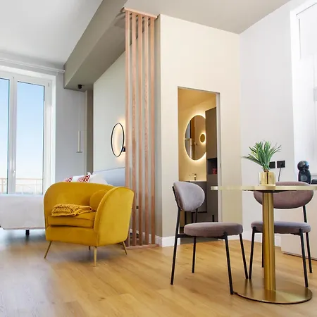 Vesuvius Palace شقة فندقية 4*