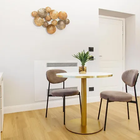 Vesuvius Palace إيركولانو