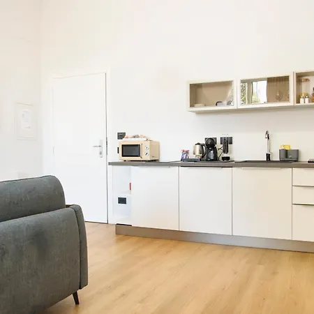 شقة فندقية Vesuvius Palace إيركولانو