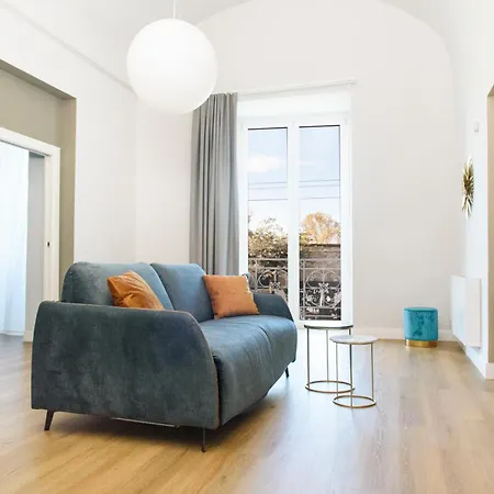 Vesuvius Palace شقة فندقية