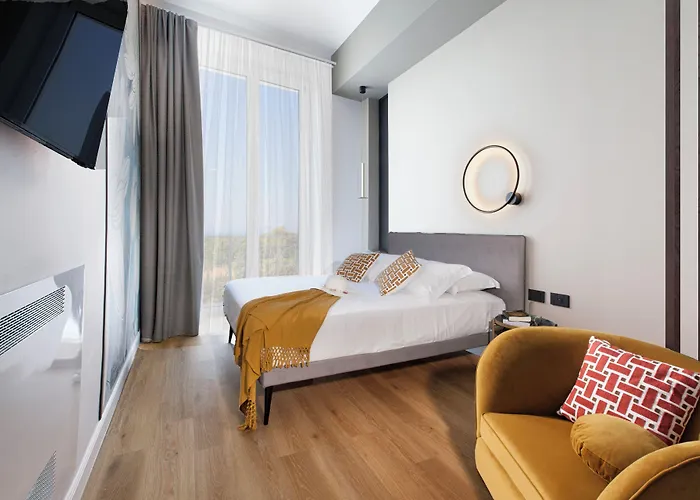 Vesuvius Palace Aparthotel 4*